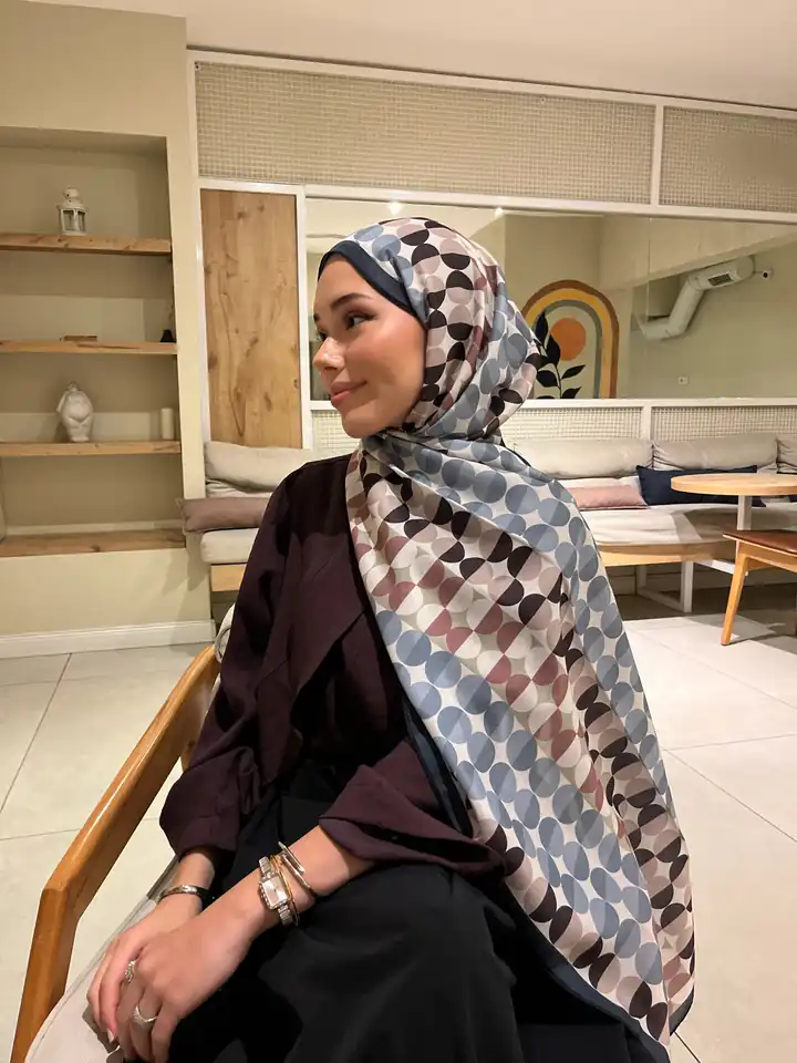 Narel Vizon Puan Desenli Şal