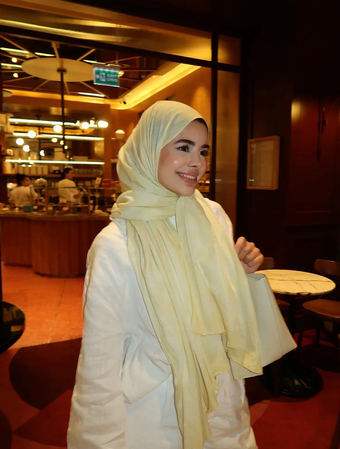 Ürün görseli: Butter Yellow Vinte