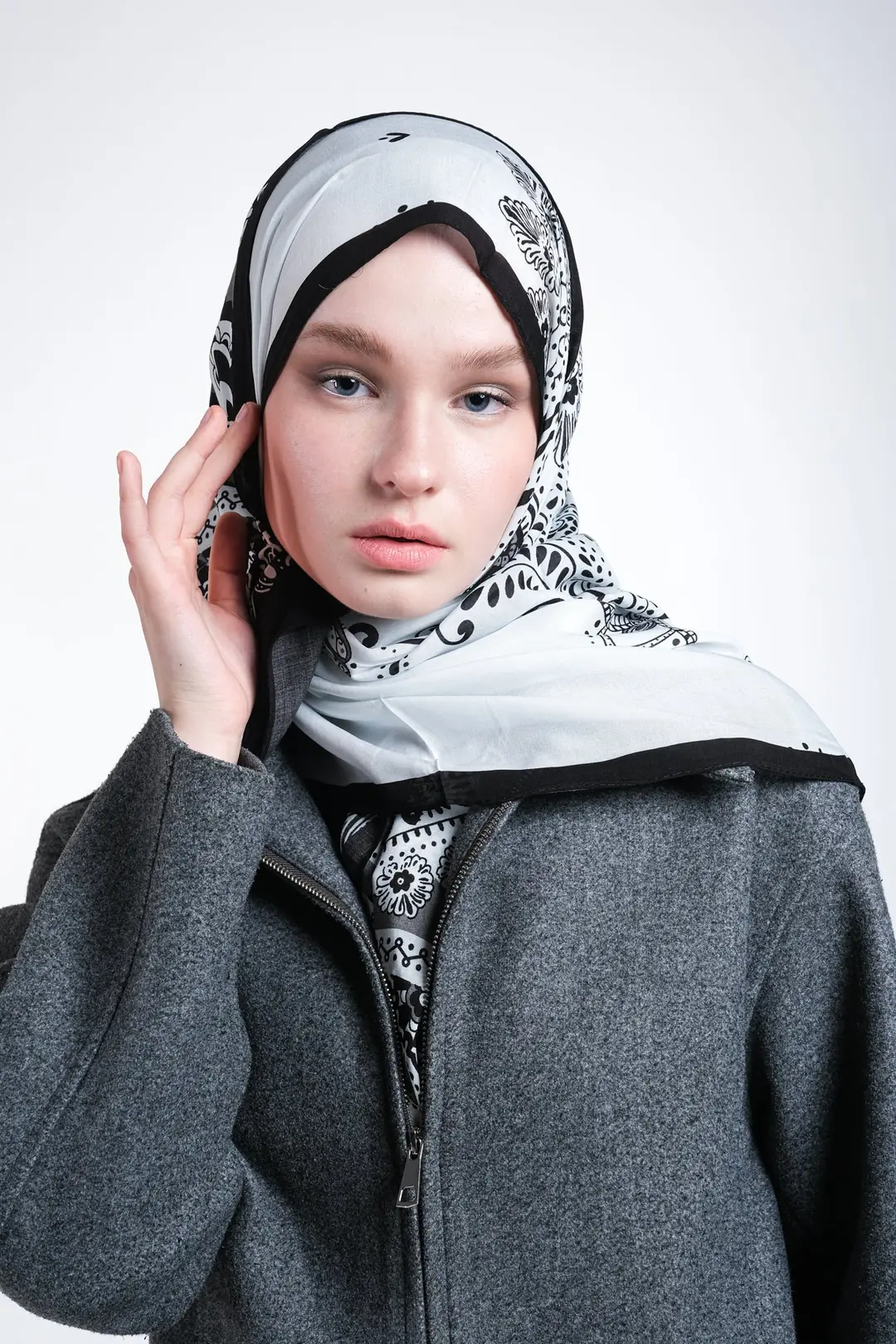 Ürün görseli: Black Mellora