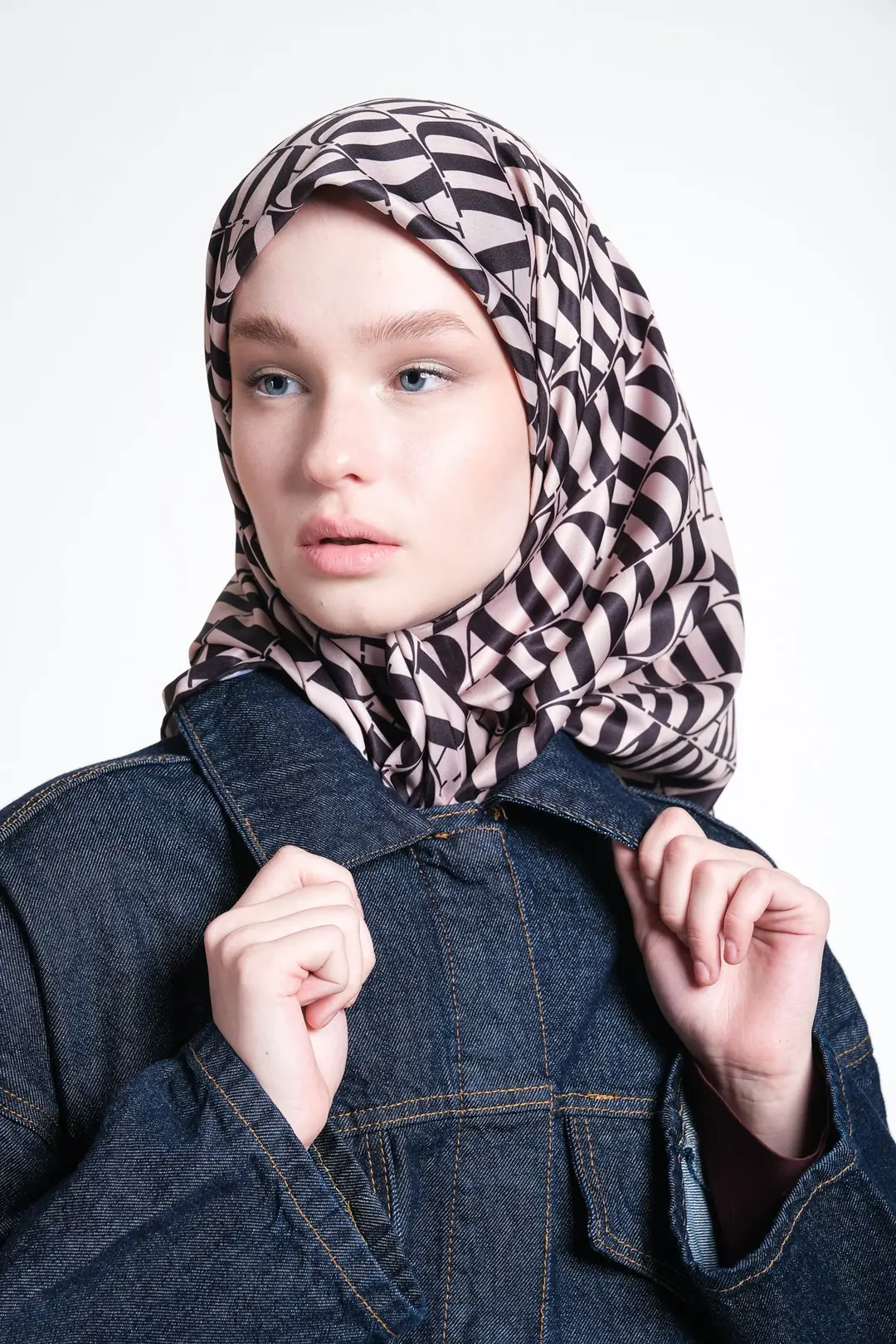 Ürün görseli: Twill Saten Aida